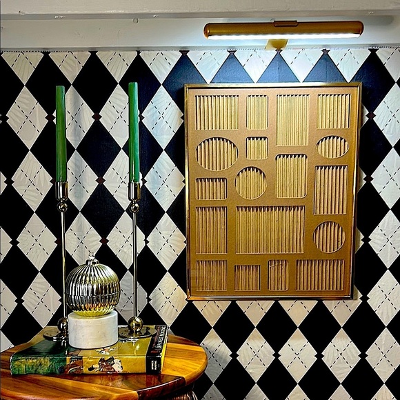 Vintage 21” Photo Frame – Holds 18 Photos Gold Finish - Very Large